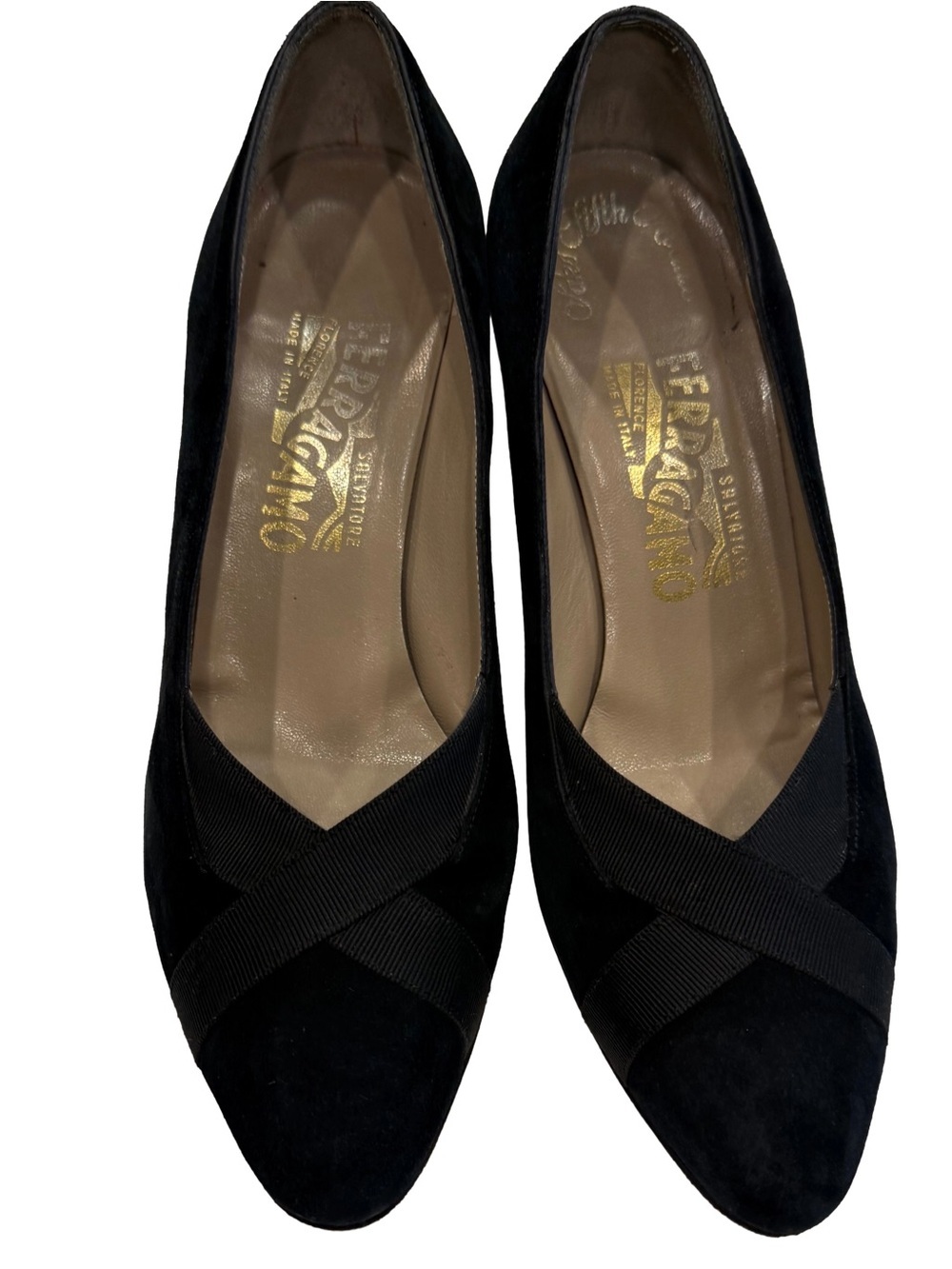 Salvatore Ferragamo Black Suede Pumps with Grosgrain Trim - Picture 2 of 16